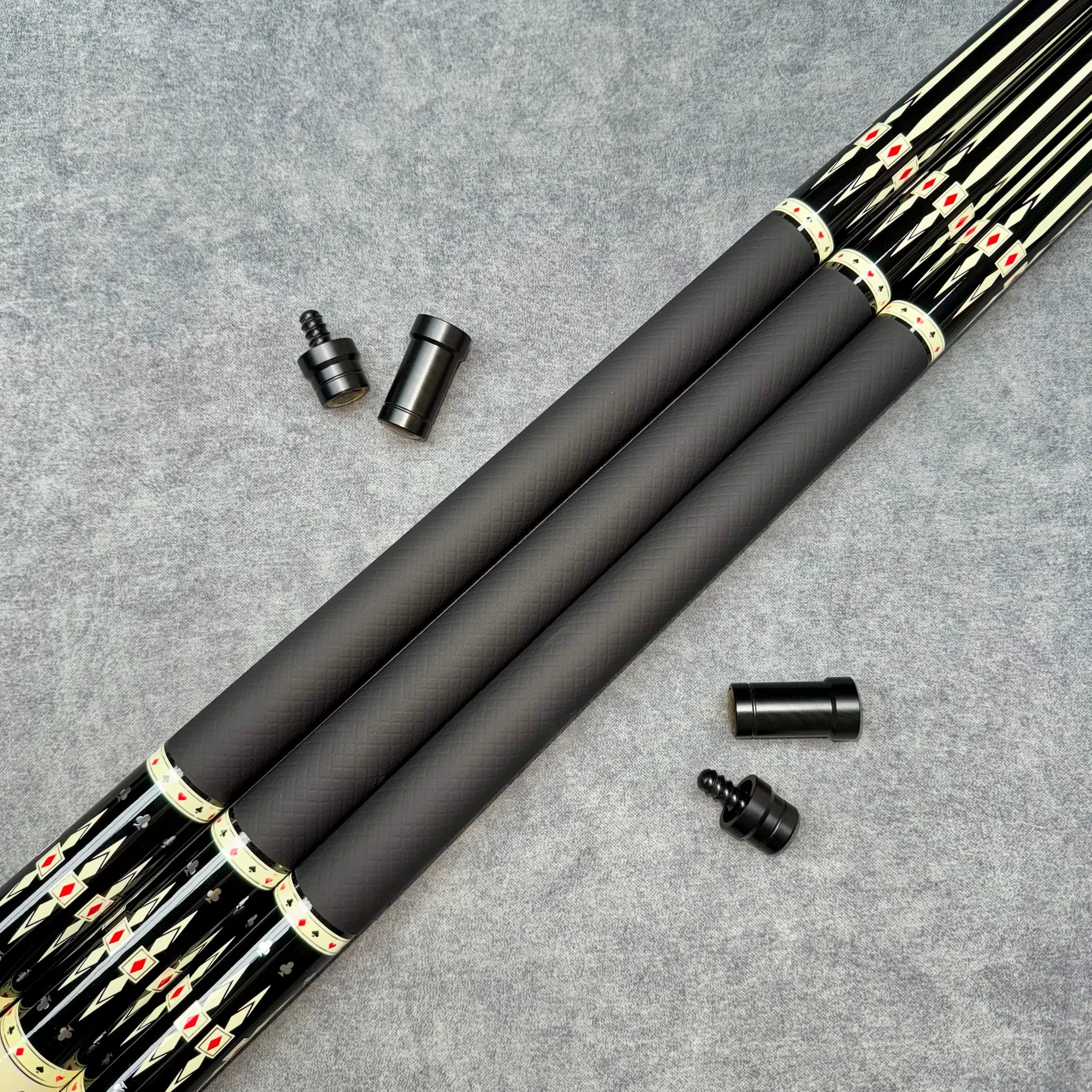 نادي حمام سباحة مصنوع يدويًا من الألياف المركبة عالي الجودة مع طرف قوس قزح 13 مم وأكمام مؤخرة من خشب القيقب للبيع