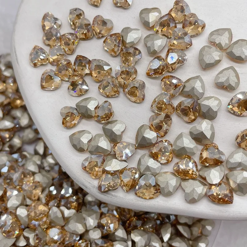 50 stuks hart kristal multi-kleuren nail steentjes super glanzend nagelglas accessoires 8mm hartvormige kwaliteit edelstenen ambachten