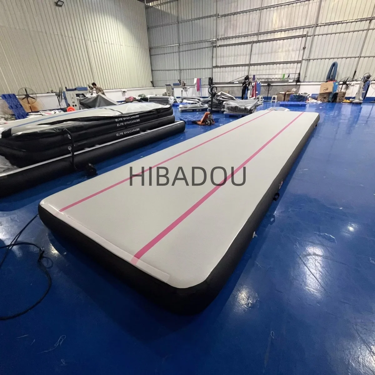 HIBADOU 12x2x0.2m Opblaasbare Lucht Gymnastiek Mat Opblaasbare Vloermatten Trainingsmat Tumbling Mat met Elektrische pomp