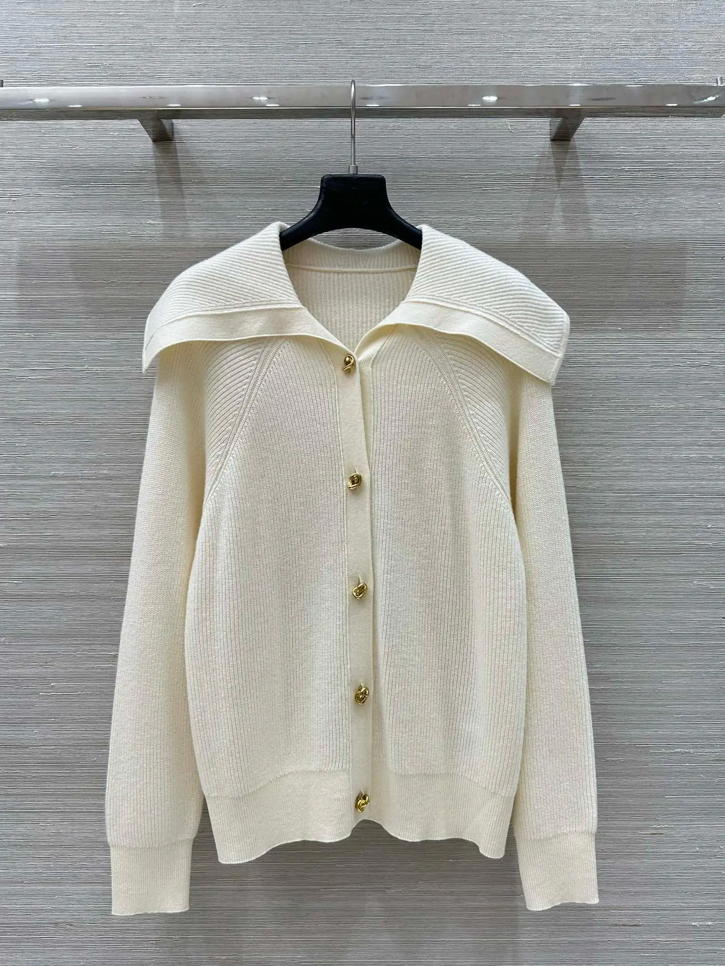 

Ele Women's Camere Open Cardigan with Large Collar And Buttons Premium Quali Faionable Early Autumn Knitwear