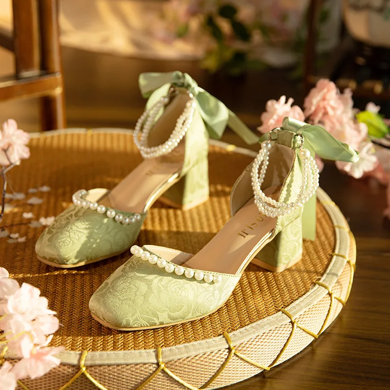 Summer Mary Jane Shoes for Women Square Toe High Heels Chinese Style Vintage Embroidered Women Shoes Elegant Wedding Shoes Bride