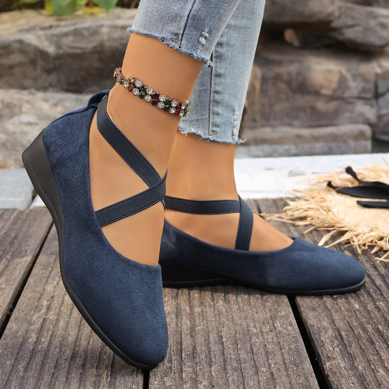 Thumbnail 3 - #9 Newest Loafers