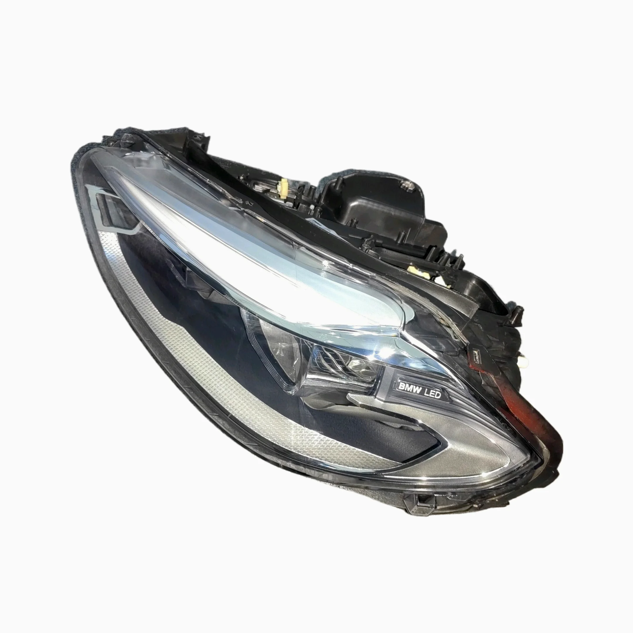 ไฟหน้า LED ระบบไฟส่องสว่างคุณภาพสูงที่ขายดีที่สุดเหมาะสําหรับรถยนต์ BMW 1 Series F52