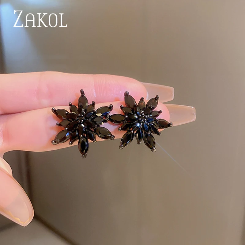 ZAKOL Korea Fashion Black Zircon Flower Stud Earrings for Women Shiny Wedding Party Jewelry 2023 New