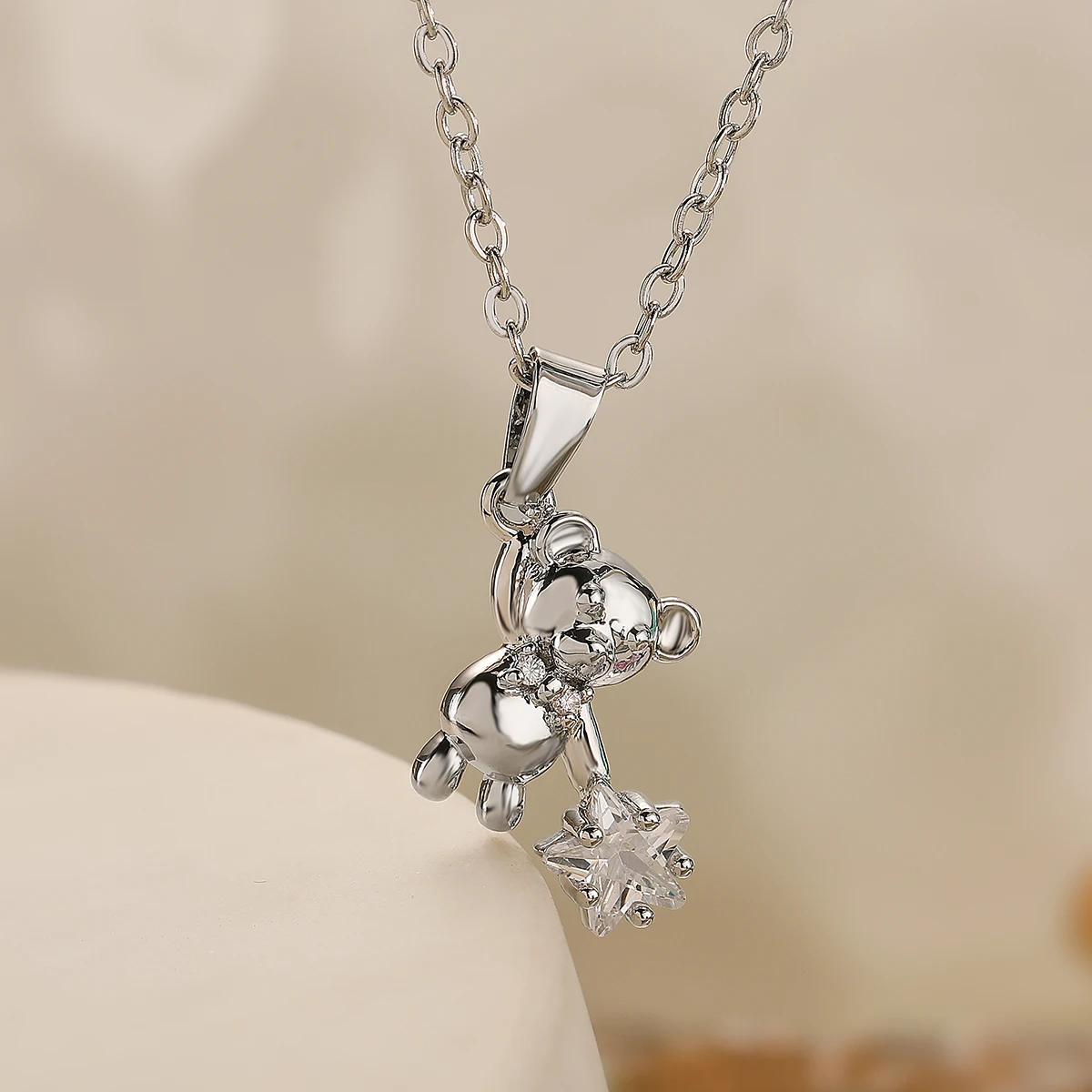 NEWBUY 2024 Fashion Gold/Silver Color Delicate Cute Bear Pendant Necklaces For Women Pink/White CZ Jewelry