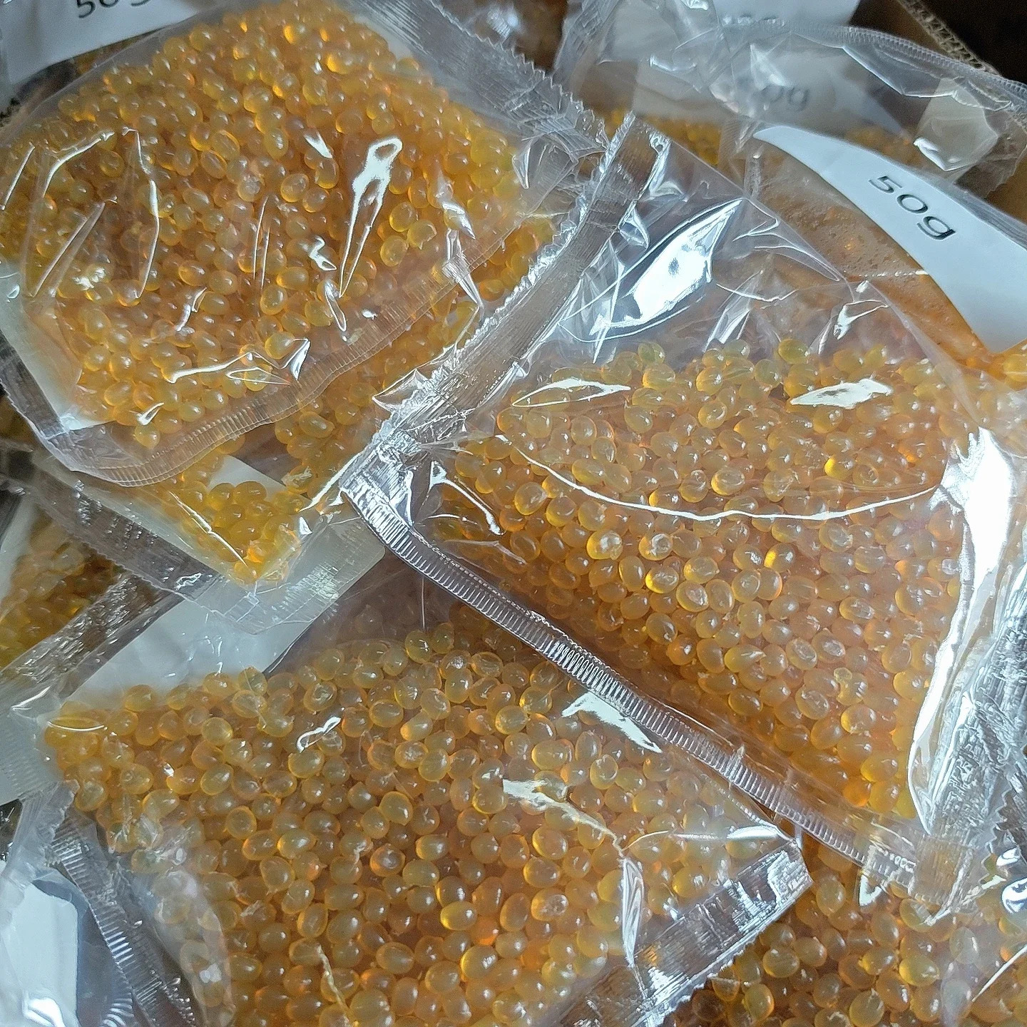 Żółty żel keratynowy w granulkach do włosów, narzędzie do nakładania, 100g/200g, profesjonalny sprzęt fryzjerski do użytku w salonie.