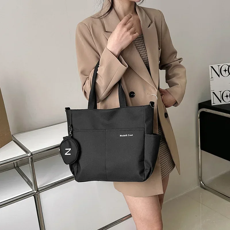 Korean version large capacity crossbody bag, versatile for male and female college students, travel shoulder bag, commuting bag