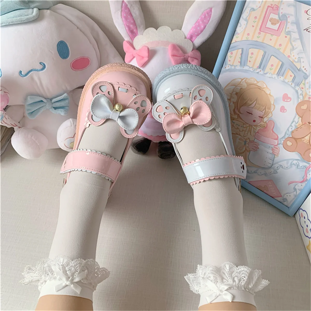 Japanese College Style Kawaii Girls Shoes Cosplay Sweet Lolita Cows Bowknot Small Bell Cat Paw 1-3cm Pu Cute Leisure Shoes