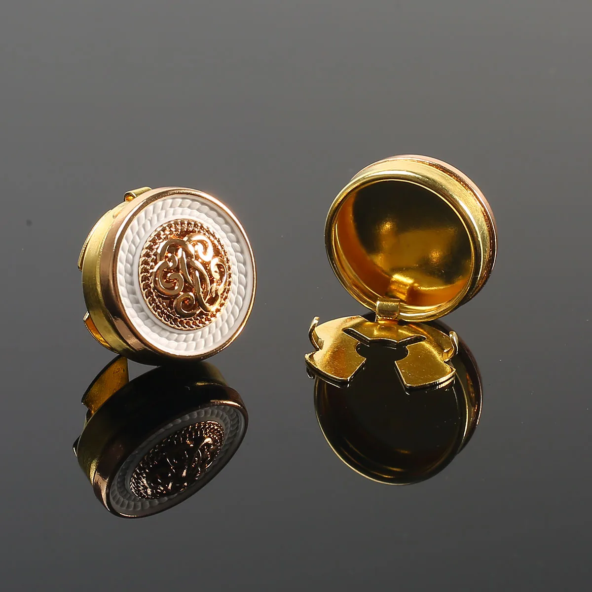 2pcs Button Cufflinks Luxury Metal Button Cover Shirt Button Clip Retro Sleeve Button for Men and Women Dress Button Decoratio