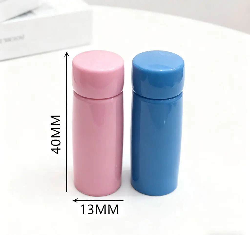 

2pcs Dollhouse Accessories DIY Miniature Insulated Water Cup Simulation Micro Scene Photo Prop Small Decorative Ornaments 2025