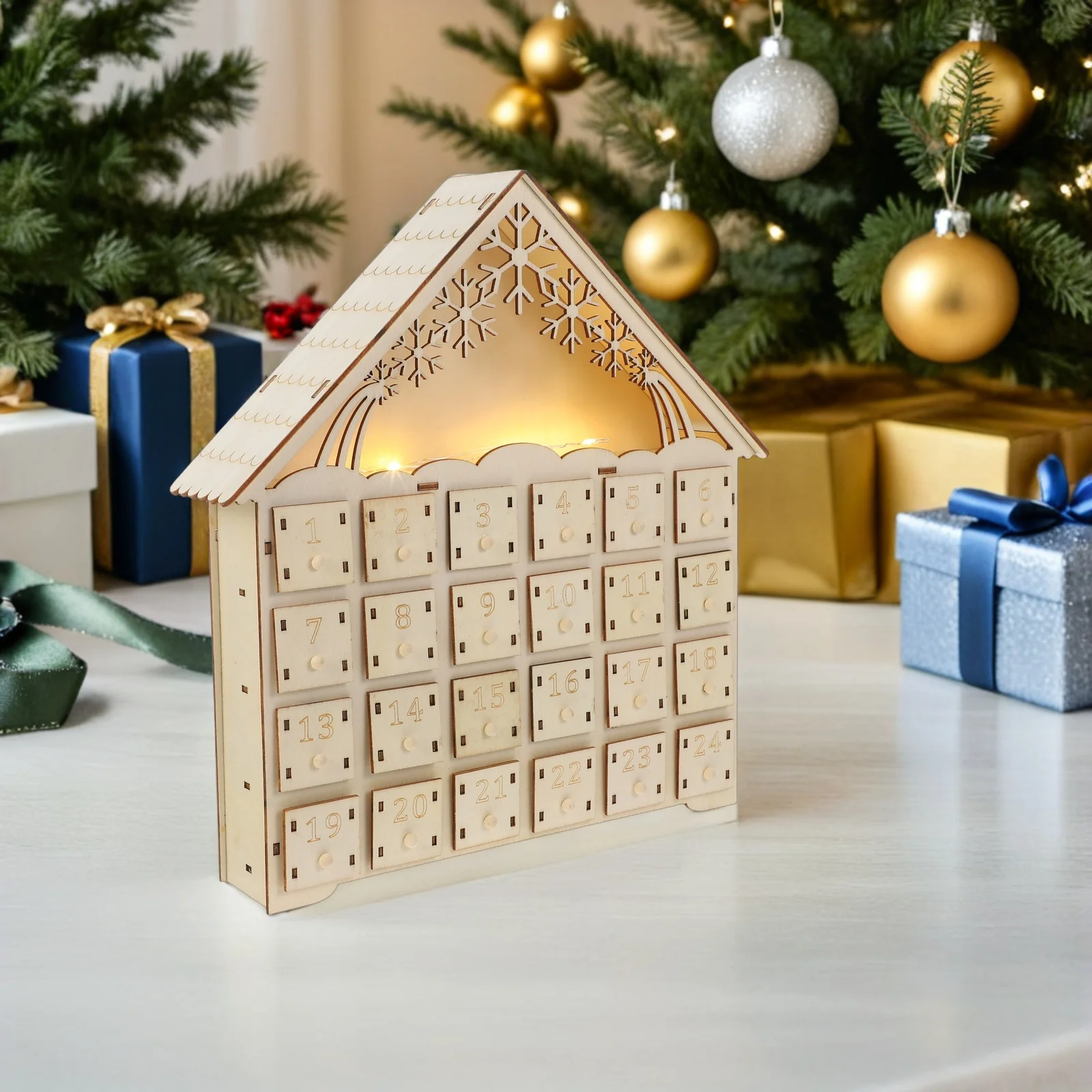 Calendário do advento de madeira com 24 espaços, casa de contagem regressiva de natal 2025 com luzes LED, decoração reutilizável para férias em família, mesa iluminada