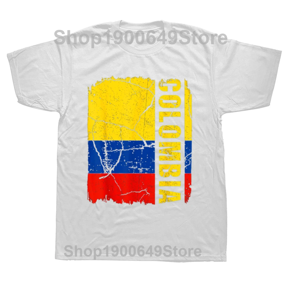 Funny Vintage Colombian Flag Colombia Pride T Shirts Summer Graphic Cotton Streetwear Short Sleeve Birthday Gifts T-shirt Men