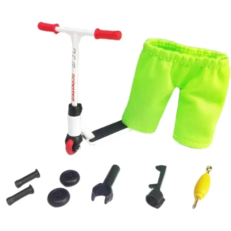 Scooter da dito in lega Set tastiera a due ruote mini parti di pattini Ponte da skateboard Pattini da punta delle dita Bici da scrivania Novità Giocattoli per bambini