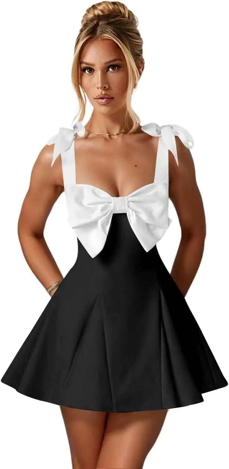 Abito corto da homecoming in raso con spalline a fiocco Corsetto A-Line con volant Abito da cocktail party sopra il ginocchio Mini