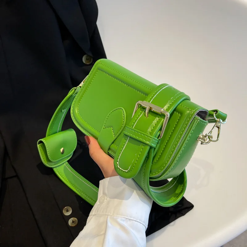 

Small Flap Shoulder Bags for Women Woven Crossbody Women's Bag 2022 Trend Summer Famous Brand Designer New Female Handbags