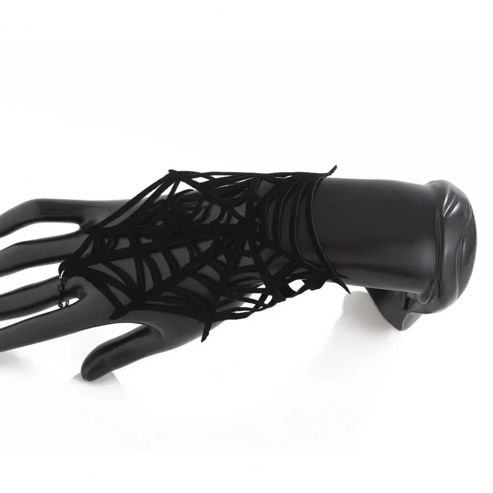 Chain Link Bracelet Spider Web Finger Chain Bracelet Spider Web Finger Chain with Hollow Out Spider Decor for Halloween