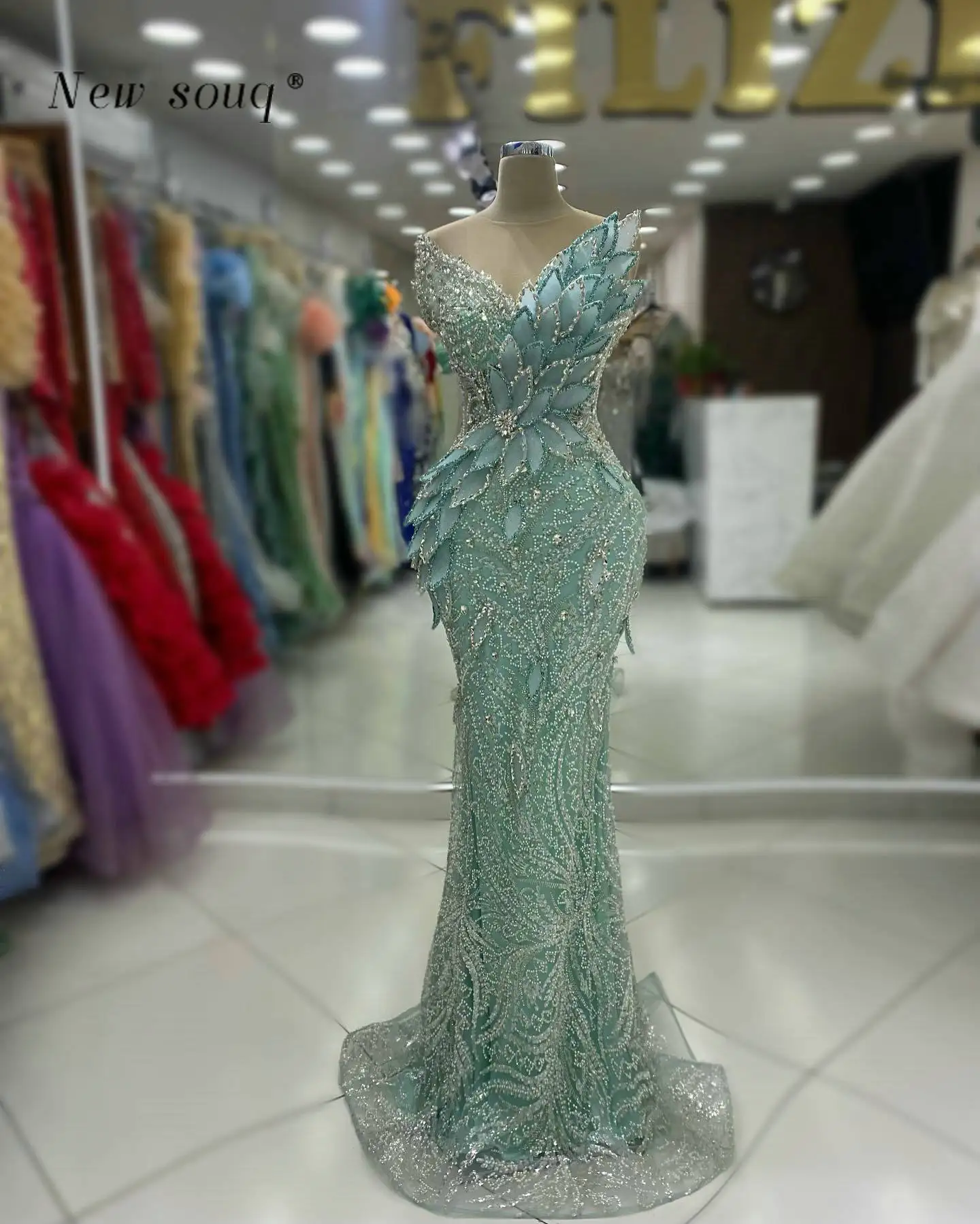 Arabic Glittering Long Mint Green 3D Leaf Designs Mermaid Wedding Evening Dresses Crystals Women's Dinner Party Gowns Customized