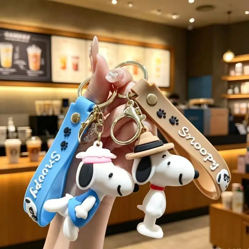 New Snoopy Keychain Kawaii Cartoon Couple Backpack Pendant Girl Backpack Decoration Creative Hanging Decoration Car Key Pendant