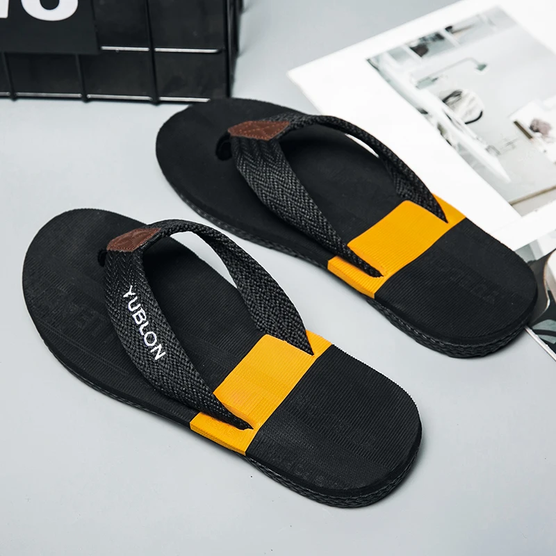 High Quality Brand Men Flip Flops Beach Sandals Anti-slip High Quality Men Shoes Trendy Men Beach Slipper Summer