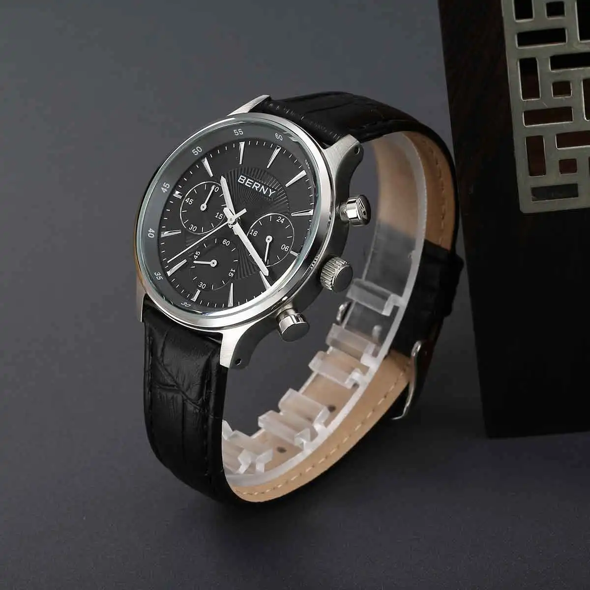 Luxury VD54 Best Watch for Men 24H Chronograph Wristwatch Fashion Waterproof Genuine Leather Strap Quartz Sport Watches Men