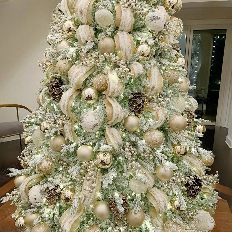 Small indoor Christmas tree, family party romantic Christmas tree, villa atrium Christmas ornaments