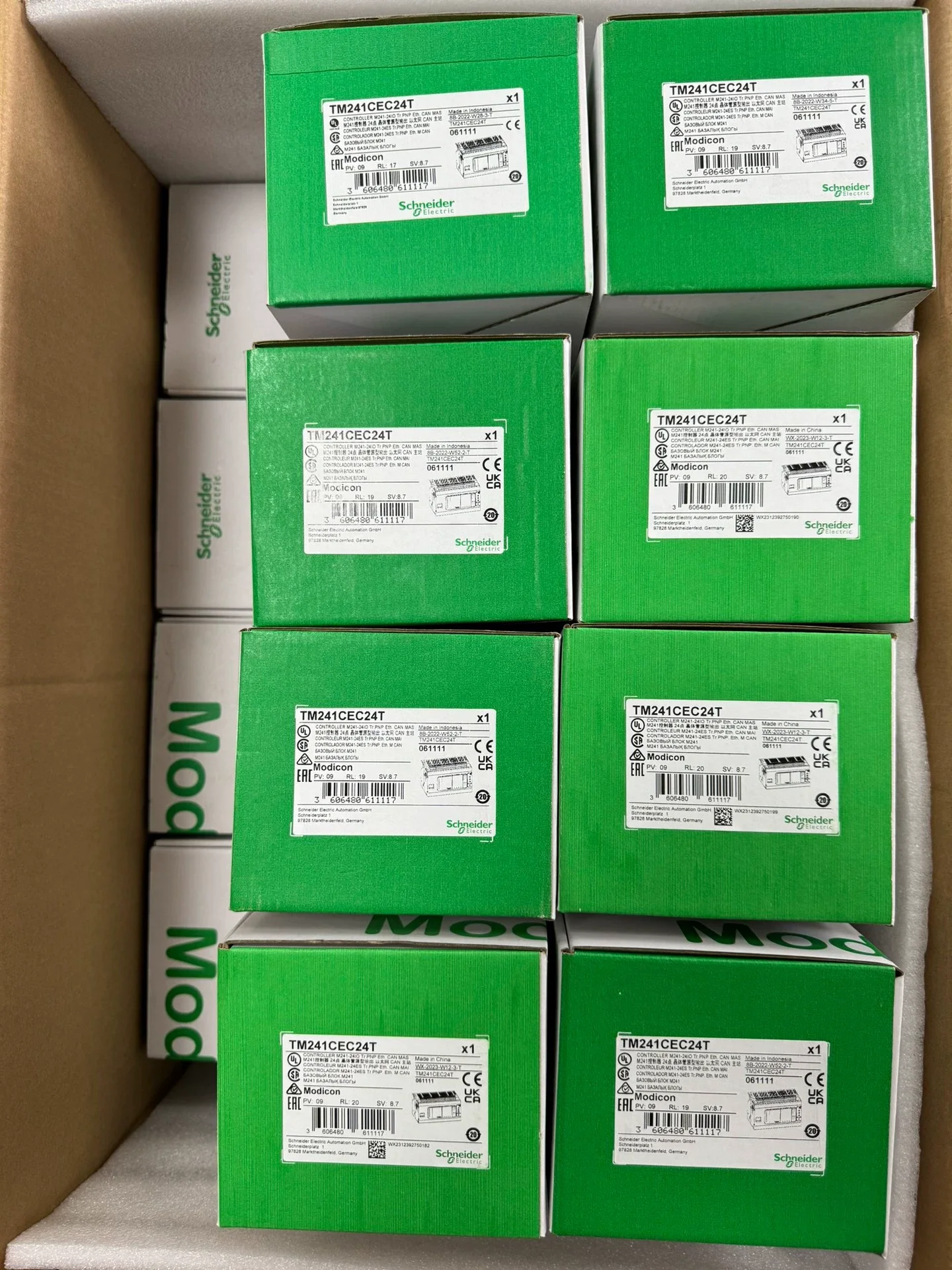 M241 وحدة تحكم منطقية قابلة للبرمجةTM251MESE TM251MESC TM241CEC24R TM241CEC24T TM241CEC24U TM241CE40R TM241CE40T TM241CE40U