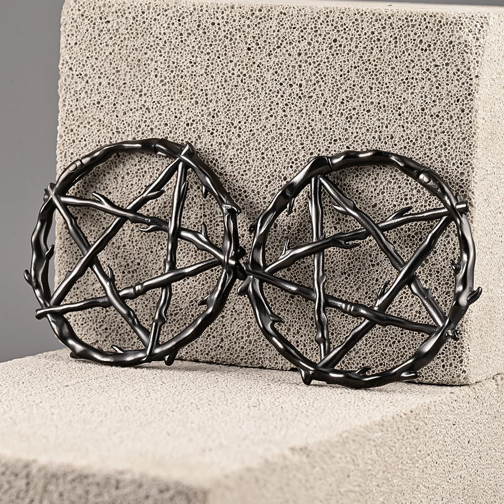 Vankula 2PC Fashion Pentagram Wreath Stainless Steel Plugs Ear Weight Gauges Tunnels Piercing Expander Stretchers Body Jewelry