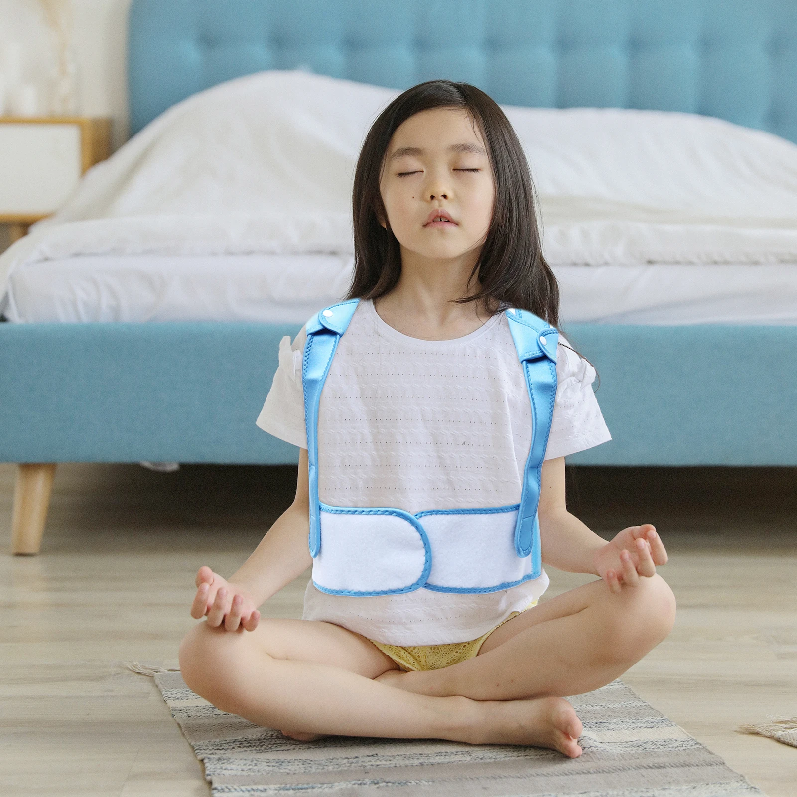 

Back Posture Corrector Humpback Correction Belt For Students Breathable Back Brace Lightweight Portable Comfortable Design