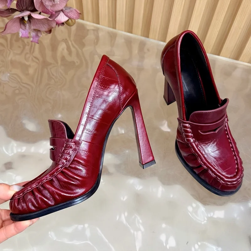 Top-Qualität 2026 Frühjahr/Sommer Schuhe Neue Vintage Textur Fisch-Print Rüschen Damen High Heels Loafers 25111315