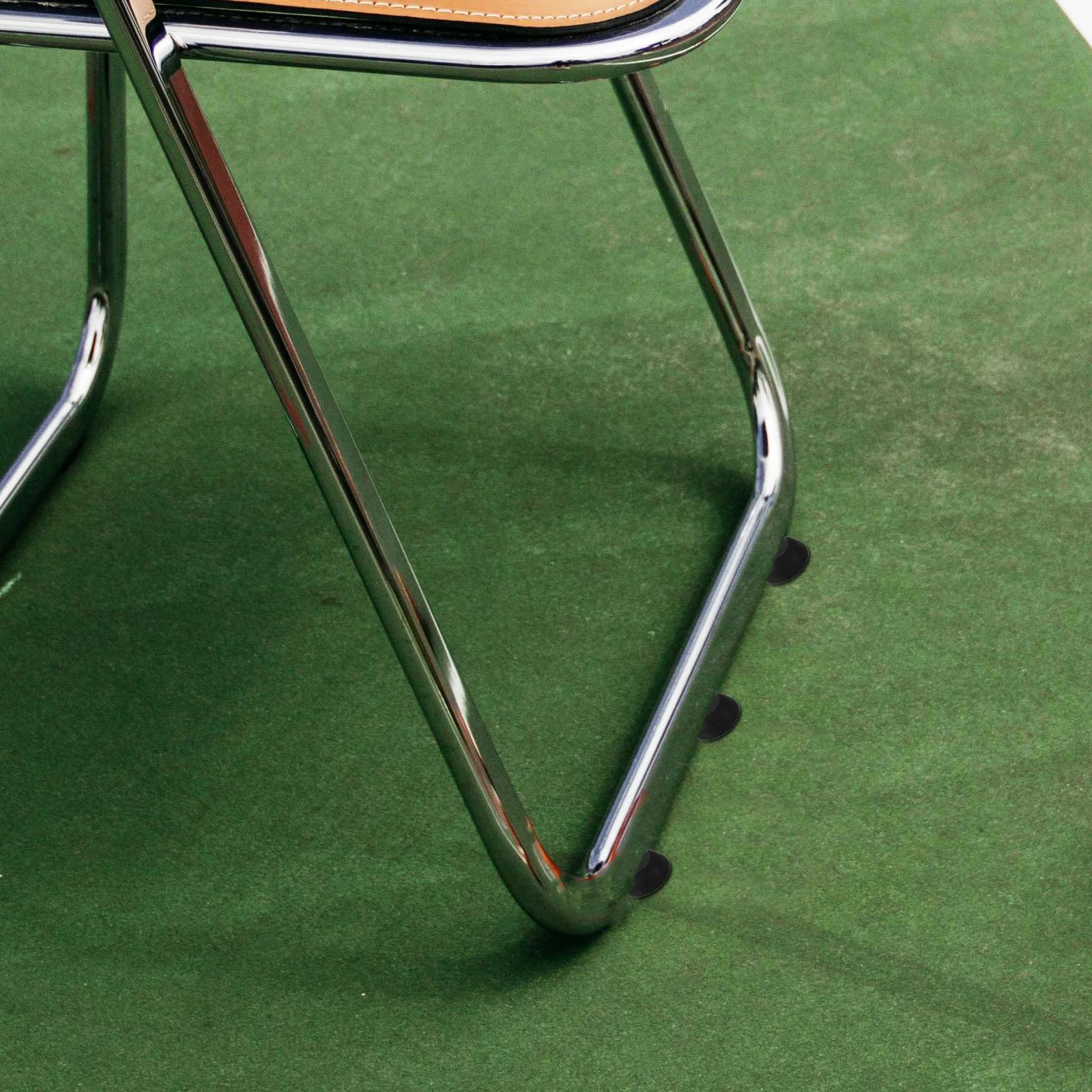 

16Pcs Non-Slip Silicone Chair Leg Floor Protectors Furniture Feet Caps for Hardwood Floors Silent Table Leg Sliders