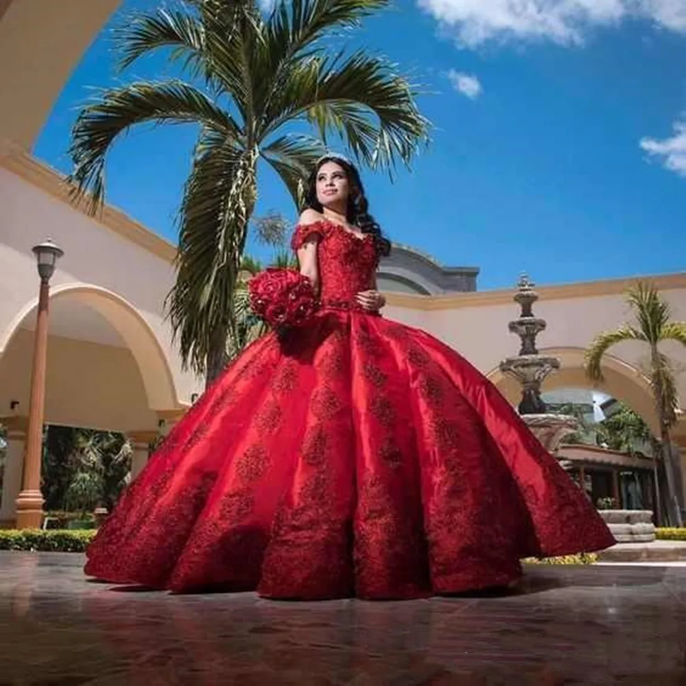 Red Ball Gown Masquerade Quinceanera Dresses For Girls Satin Off Shoulder Appliques Long Sweet 16 Lace