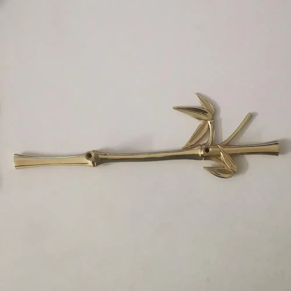 

Elegant Brass Cabinet Handle for Drawers Unique Branch Shape For Durable Furniture Pull for Timeless Home Decor