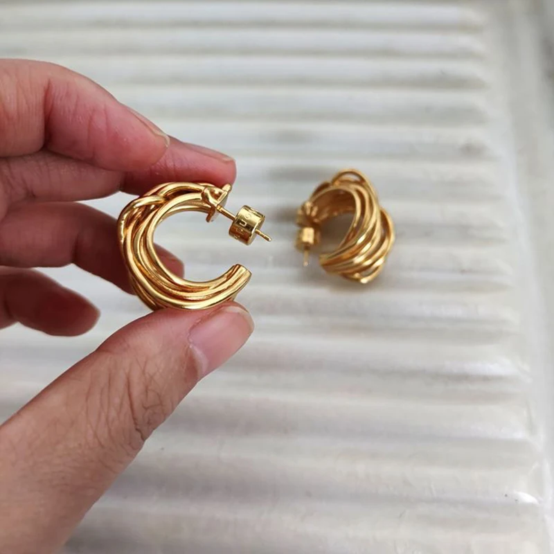 

INS Hot Sale Multilayer Gold Color Circle C Hoop Earrings for Women Girl Simple Geometric Ear Buckle Wedding Jewelry Accessories