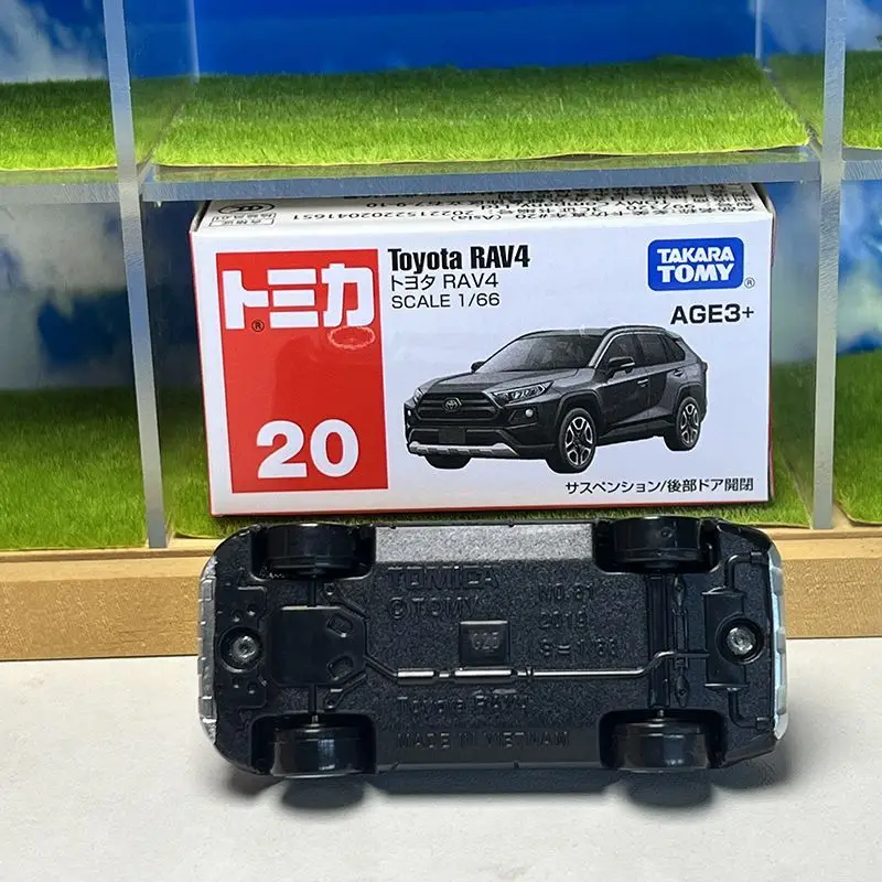 TAKARA TOMY Tomica Red White Box No 20 Toyota RAV4 SUV Alloy Car Toy Model Diecast Vehicle