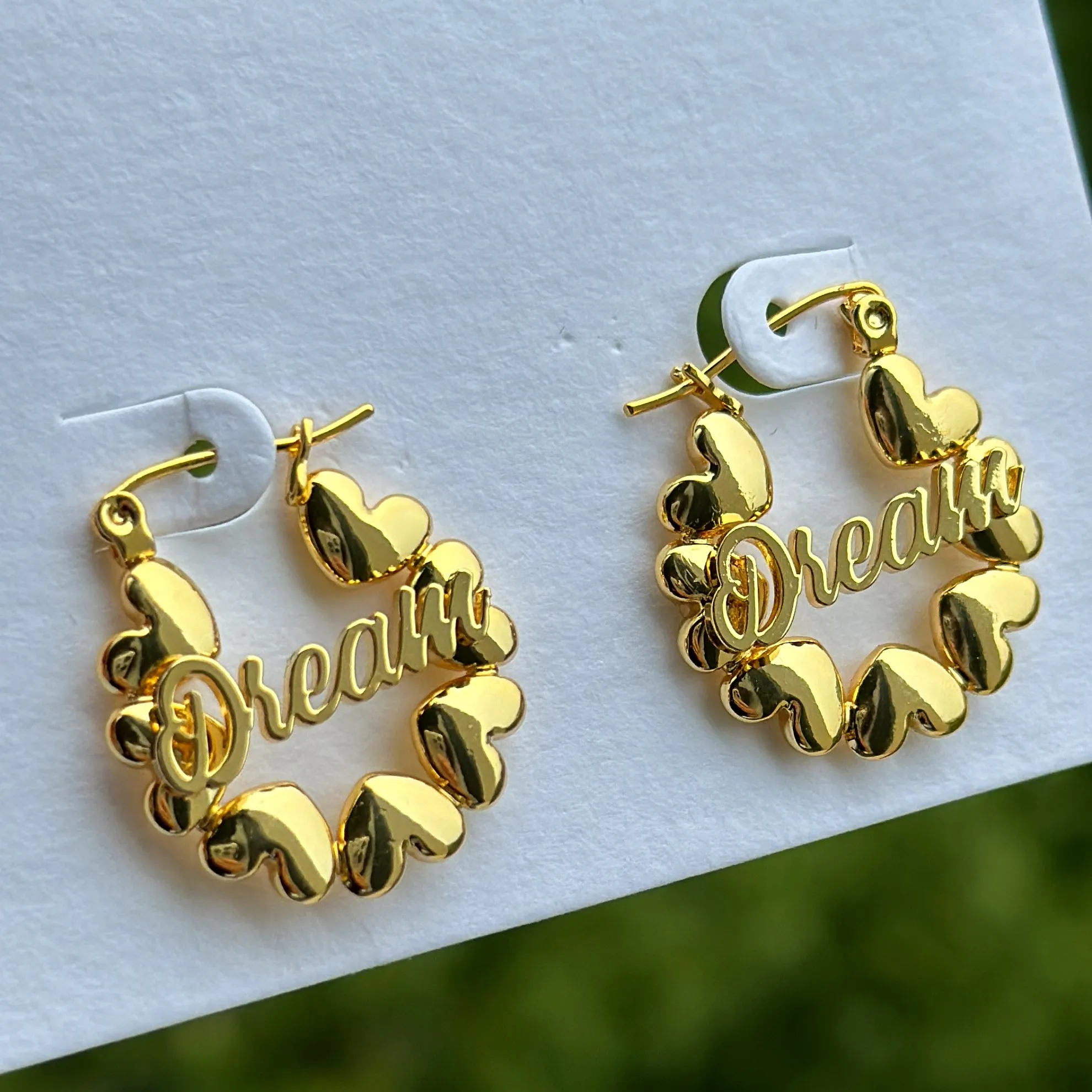 DUOYING-pendientes personalizados de acero inoxidable para niña, arete de aro con nombre de corazón, placa de identificación con letras, joyería dorada para regalo