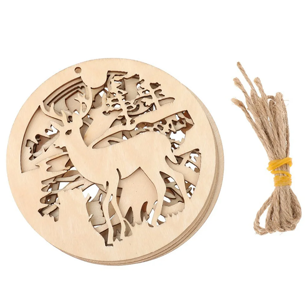 

5Pcs Christmas Round Wooden Deer Hanging Decorations Handmade Hollow Deer Ornament Wall Decor Hanging for Christmas Decor