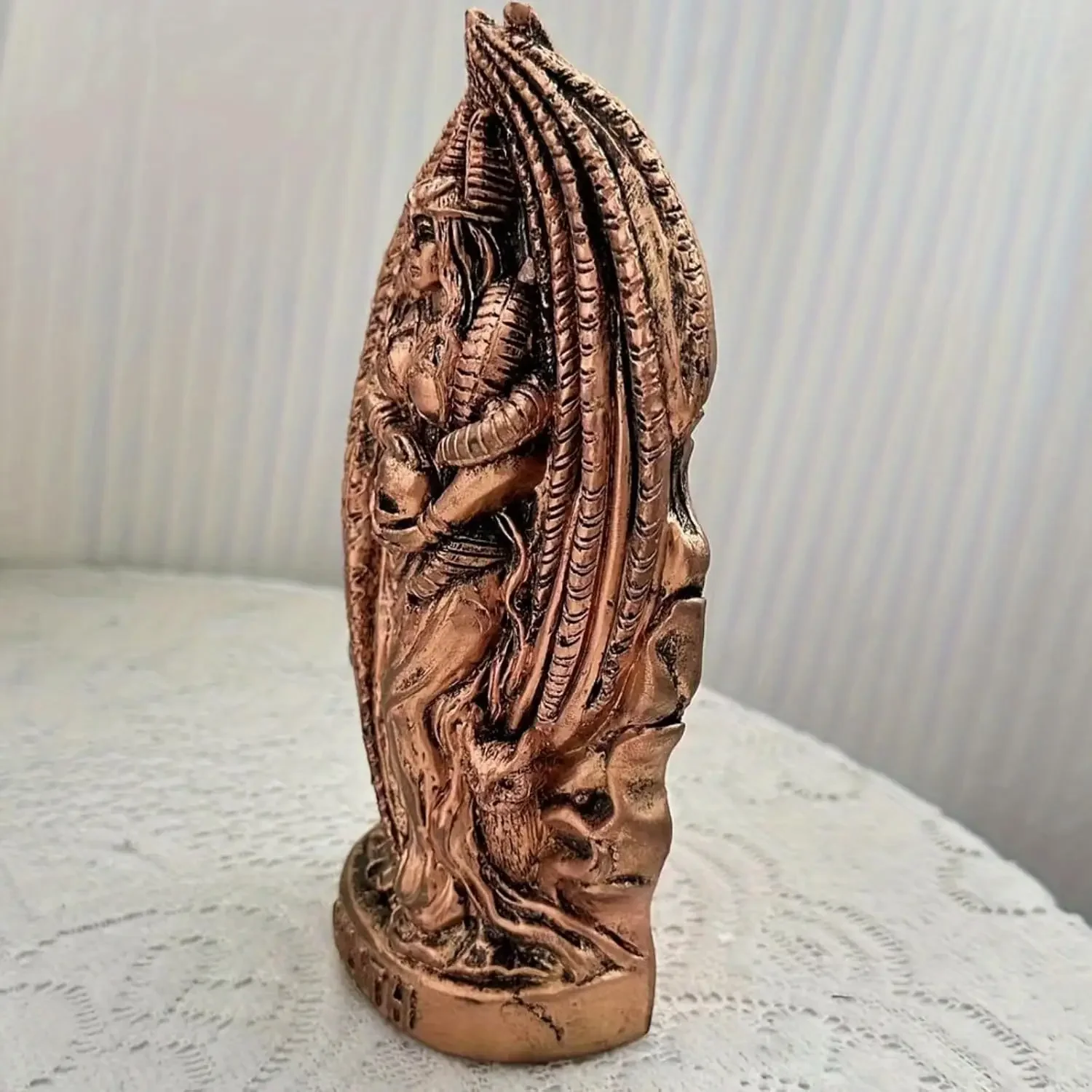 Lilith Resin Statue Gothic Lilith Sculpture Unique Greek Goddess Statue Resin Sculpture Indoor Outdoor Garden Home Art Decor