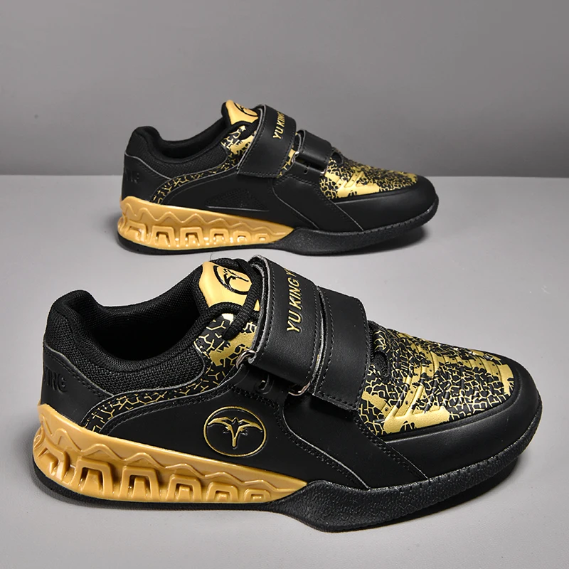 Chaussures d'haltérophilie basses pour hommes, idéales pour les squats et les soulevés de terre, parfaites pour les jeunes professionnels._voghion.com