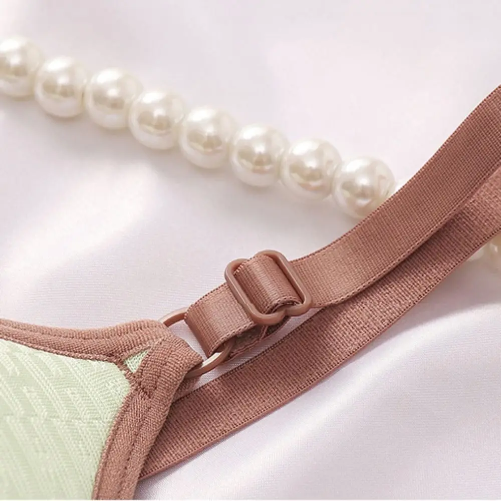 Close-fitting Wireless Deep V Bra Shockproof Anti-sagging Brassiere for Women Thin Lingerie Push Up Underwear Girls Ladies image 4