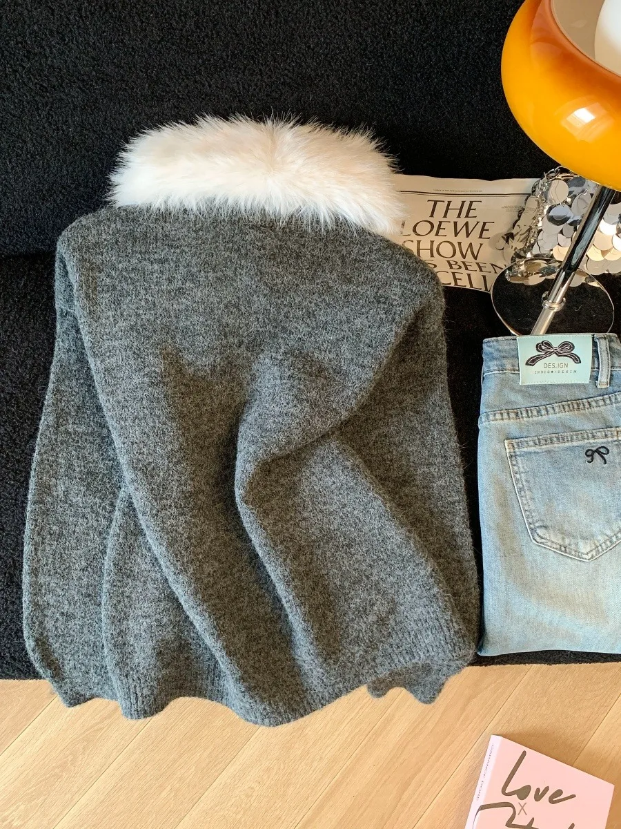 Suéter de punto con bonito diseño pequeño para mujer, Top de punto con cuello de piel desmontable suave y cálido para otoño e invierno