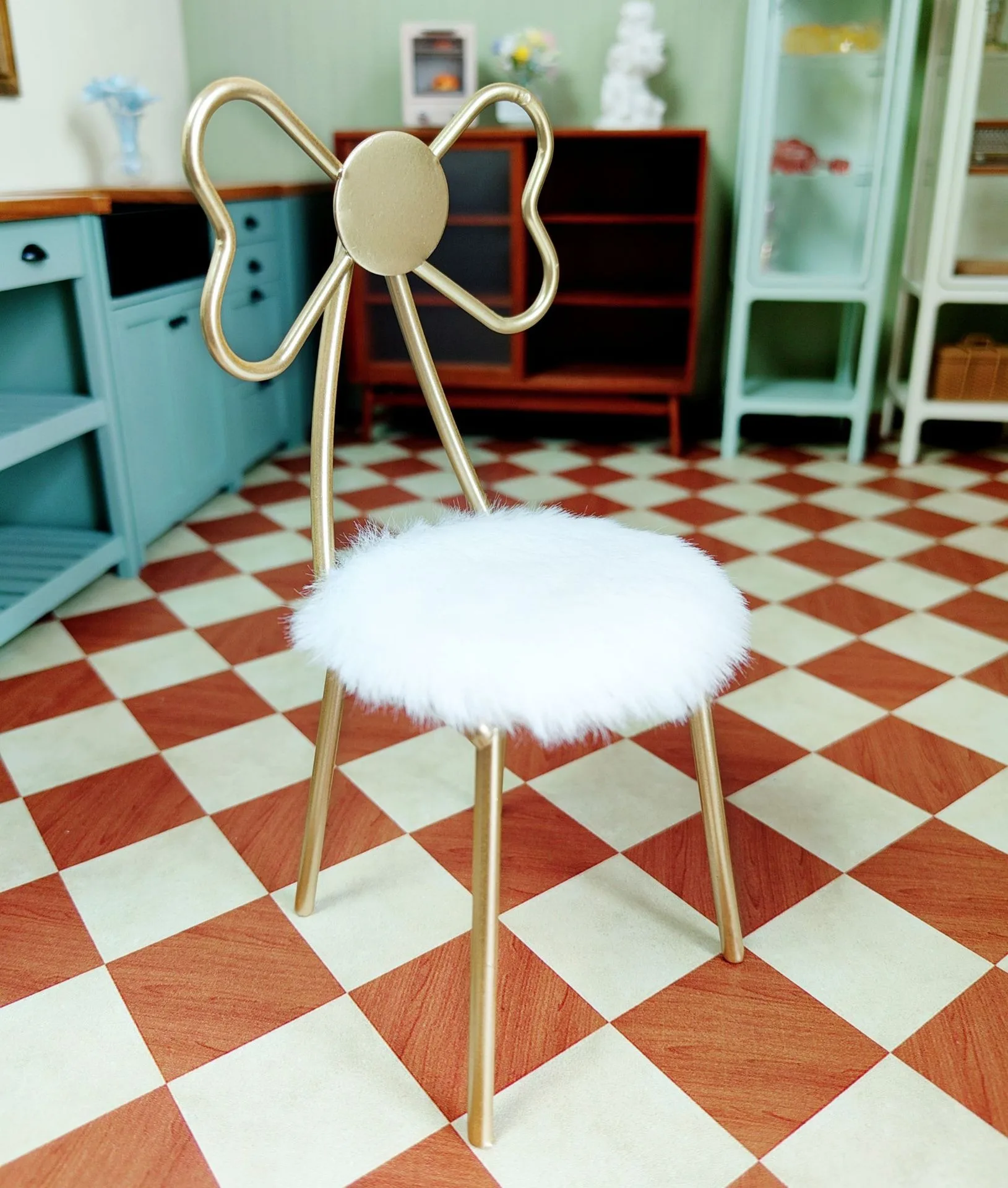 Dollhouse 1/6 Scale Vanity chair with Fur Rug BJD Dollhouse Miniature Furniture Butterfly Chairs Bedroom
