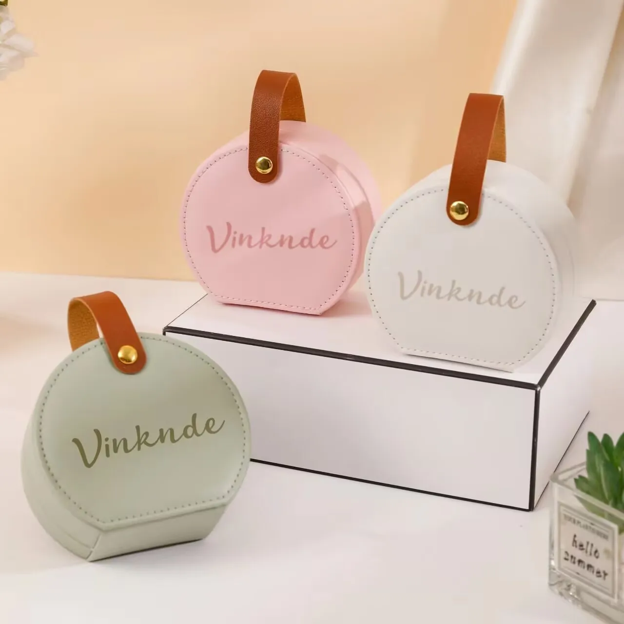 

Персонализированный дорожный футляр для украшений с логотипом, маленький органайзер для хранения серег, ожерелий и браслетов, портативная коробка из искусственной кожи.