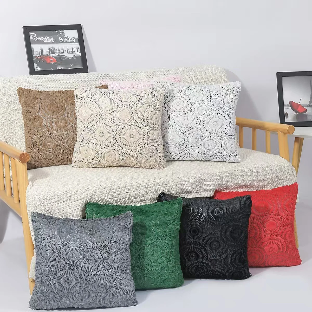 Pack of 2 soft gold-plated plush throw pillow cover with sunflower patterns, for sofa, living room,  car interior（no pillowcore）