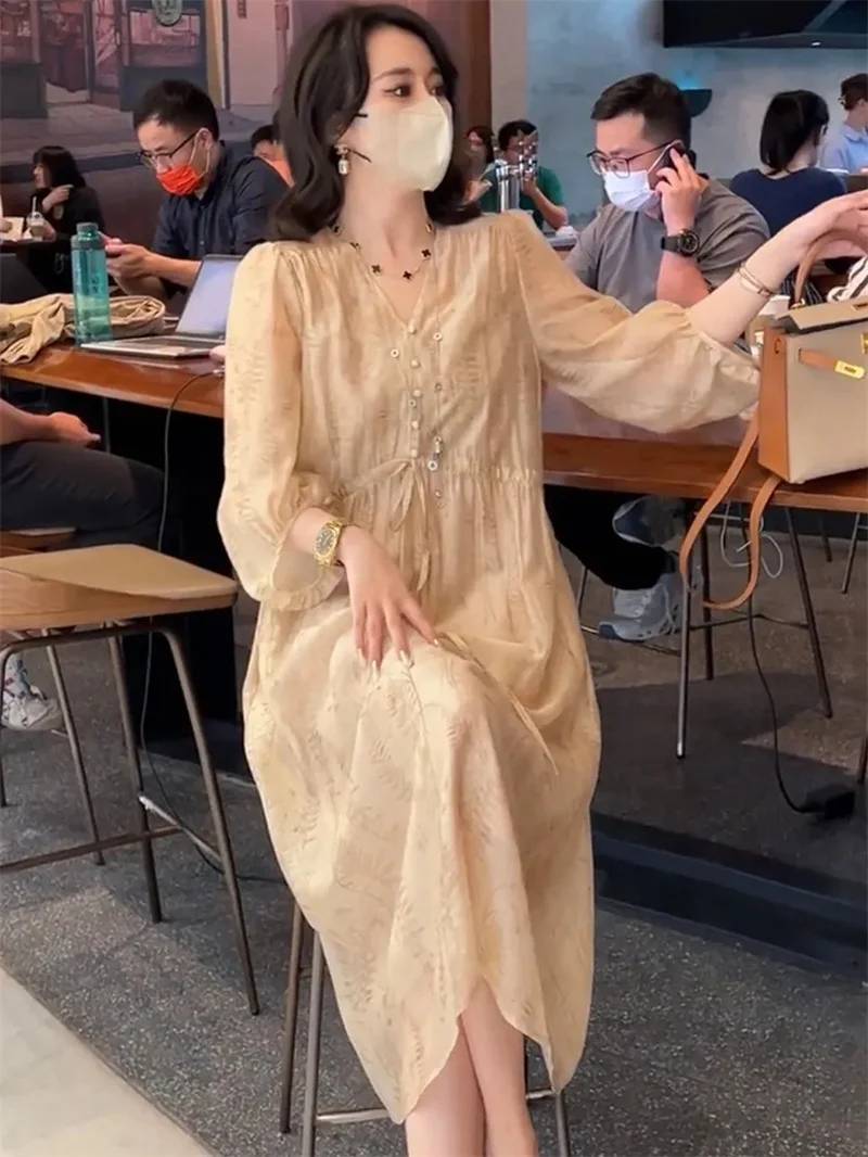 

Breathable And Skin Friendly French Retro Dress For Women In The Summer Of 2024 With Seven Quarter Sleeve Print Long Skirt New