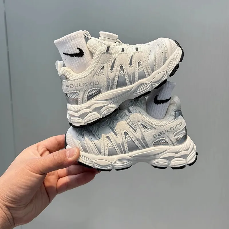 

Children 2025 Spring and Autumn Girls Knob Shoes Button Boys Daddy Shoes Breathable Running Shoes Baby Classmate