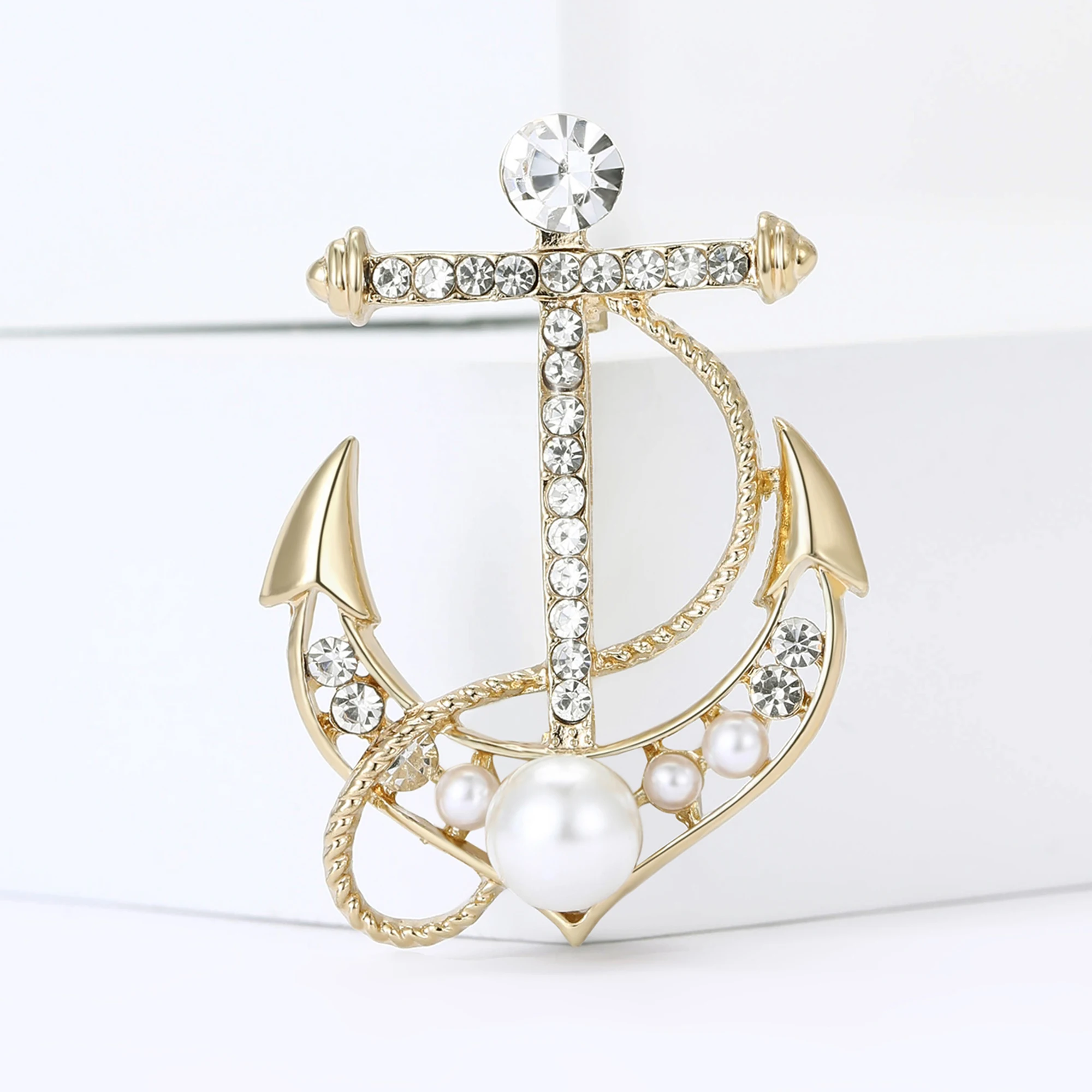 Rhinestone Anchor Brooches for Women Unisex Pearl Boat Tool Pins Banquet Party Backpack Gifts Jewelry Accessories