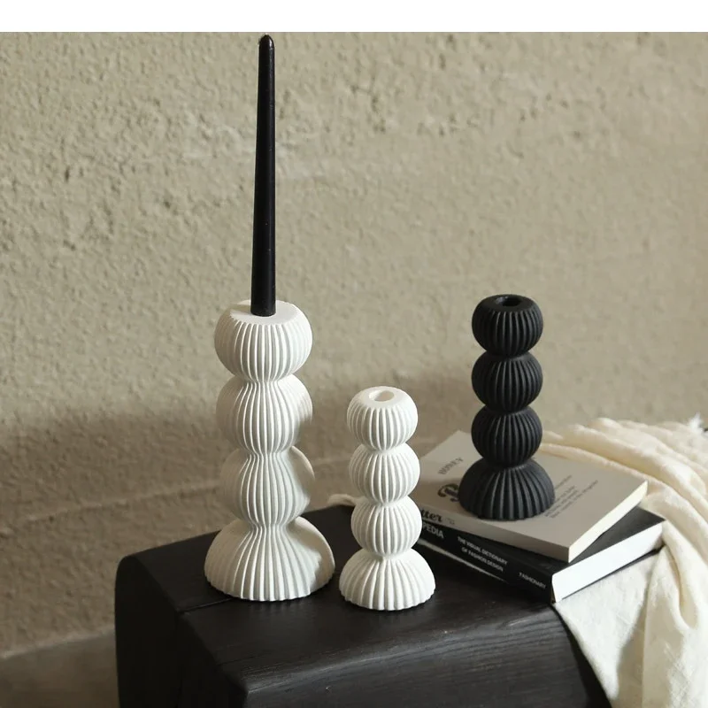 Black and White Geometric Striped Ceramic Candle Holder Living Room Tabletop Ornaments Household Decoration