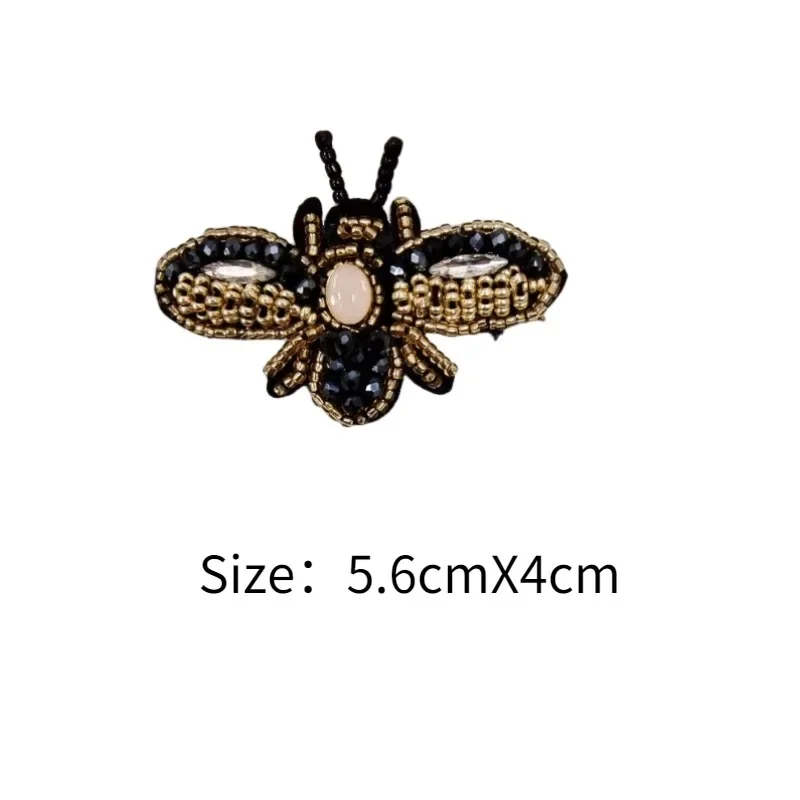 

1PCS Bee Handmade Beaded Glitter Brooch Patch DIY Sewn Decorative Patch on Clothes, Shoes, Hats and Bags