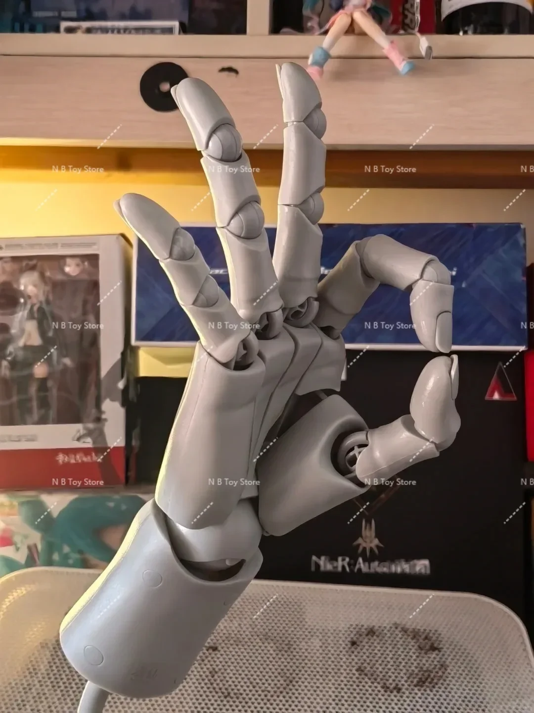 متوفر في المخزون Manxian نموذج اليد إصبع مشترك 1:1 تمثال بشري اللوحة رسم زخرفة الجسم زائد Kagami Takahiro عمل الشكل