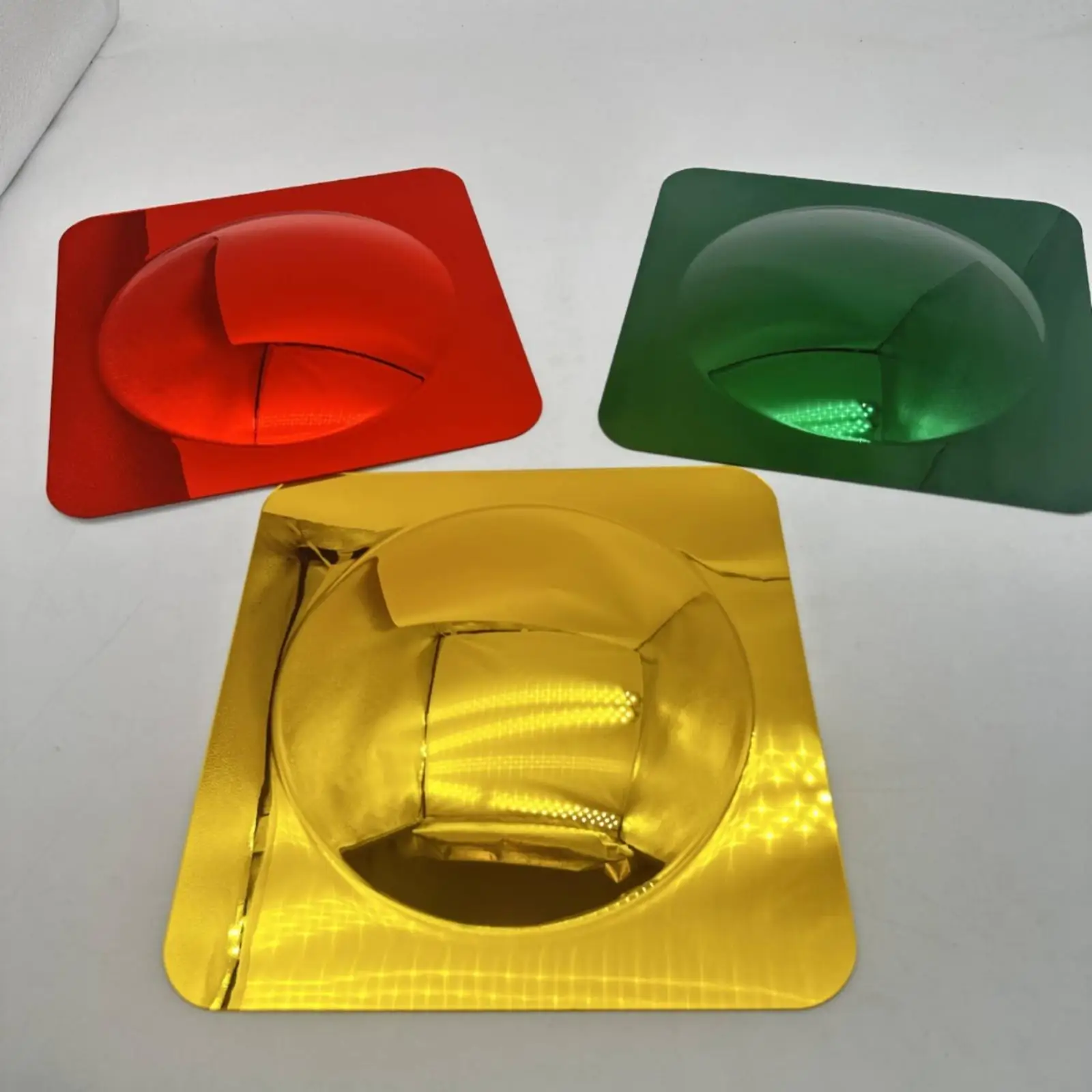 Square Acrylic Bubble Mirror for Kids Sensory Exploration Enlarged Distorted Reflection for Visual Learning